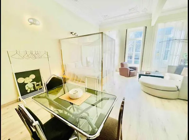 Ai Porto! Books&roots *