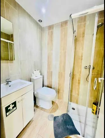 Ai Porto! Books&roots *